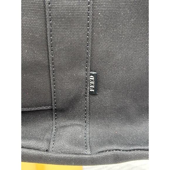 Feed Project Womens Crossbody Bag Minimalist Handbag Tote Zipper Closure Black - Picture 7 of 10